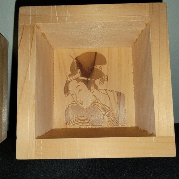 Vintage Wooden Japanese Masu Sake Cups (set of two) Kotobuki - Picture 5 of 9
